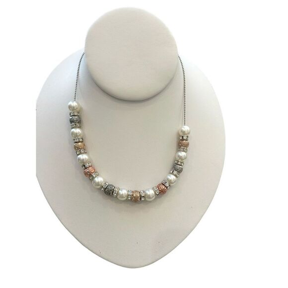 Shell pearl and Crystal beaded necklace pink and pearl necklace - Picture 1 of 6